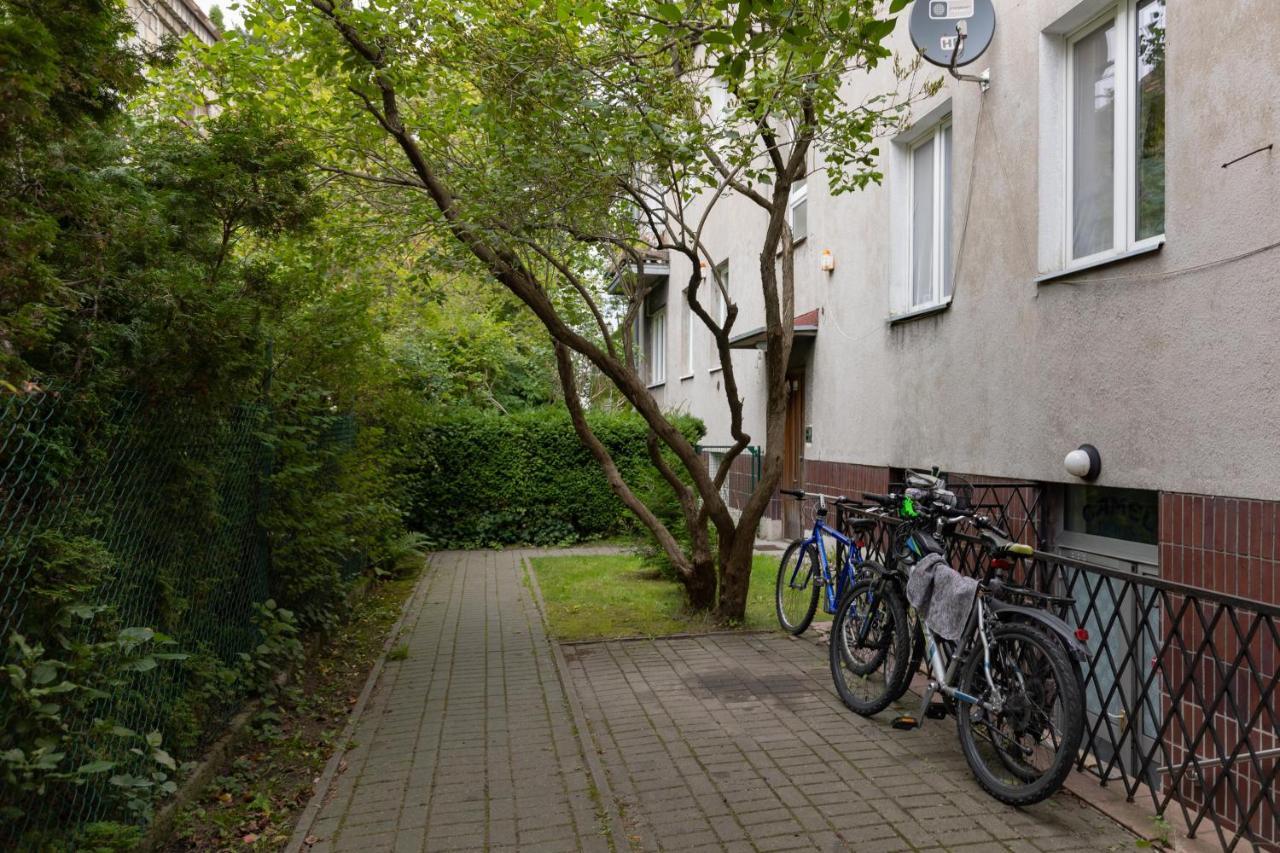 Micro Apartment Near Fort Mokotow By Noclegi Renters Varsó Kültér fotó